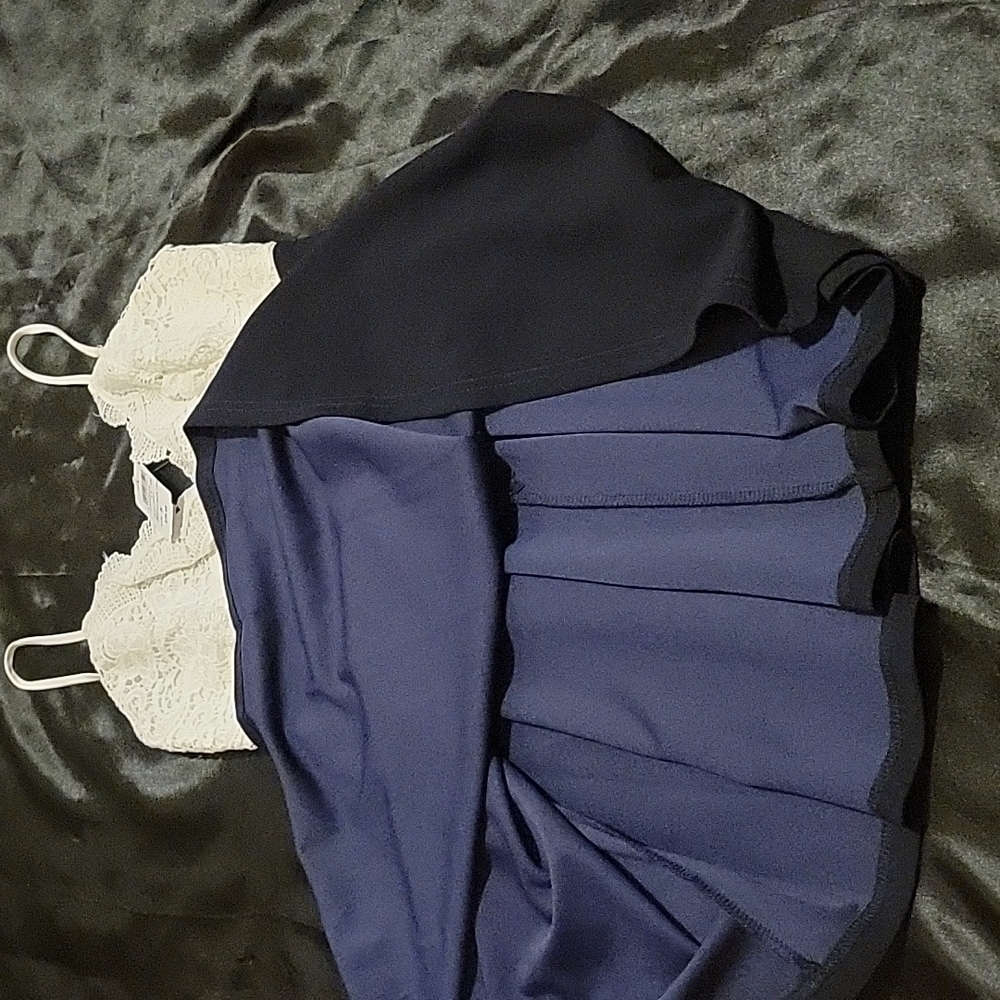 Dress - Picture 16 of 16